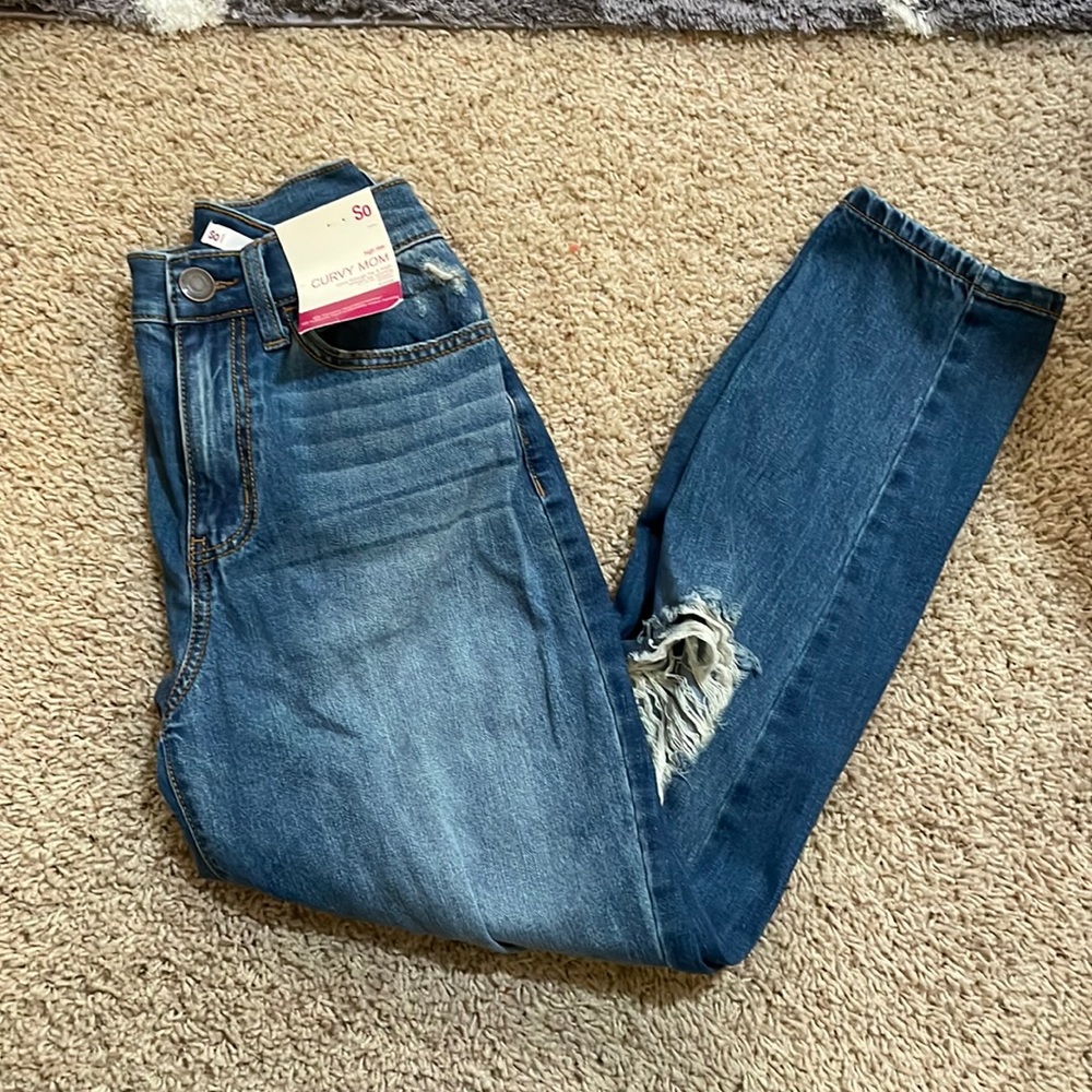 Woman’s mom jeans